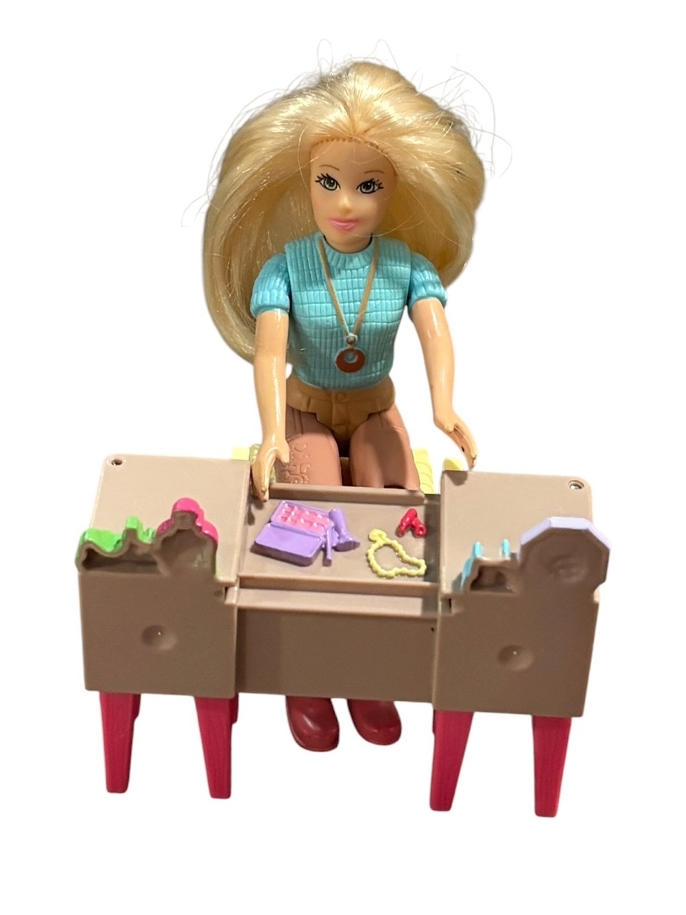 Fisher-Price Loving Family Dollhouse Vanity Set With Dollhouse Figure